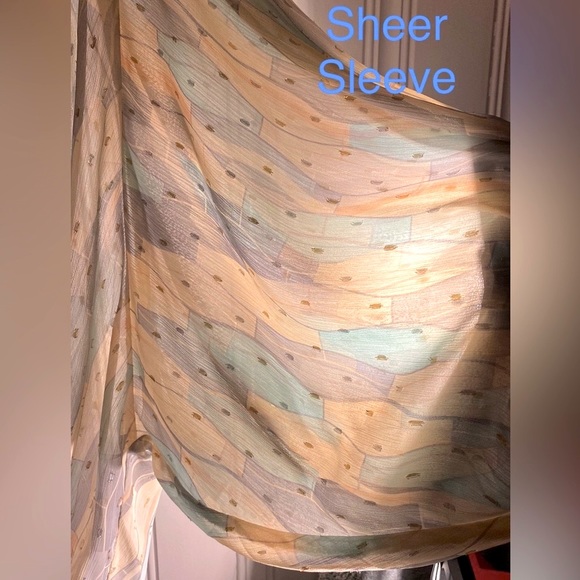 Lovestitch Hi-Lo Pastel with Metallic Thread Blouse Size Large (loose fitting) - Picture 15 of 15